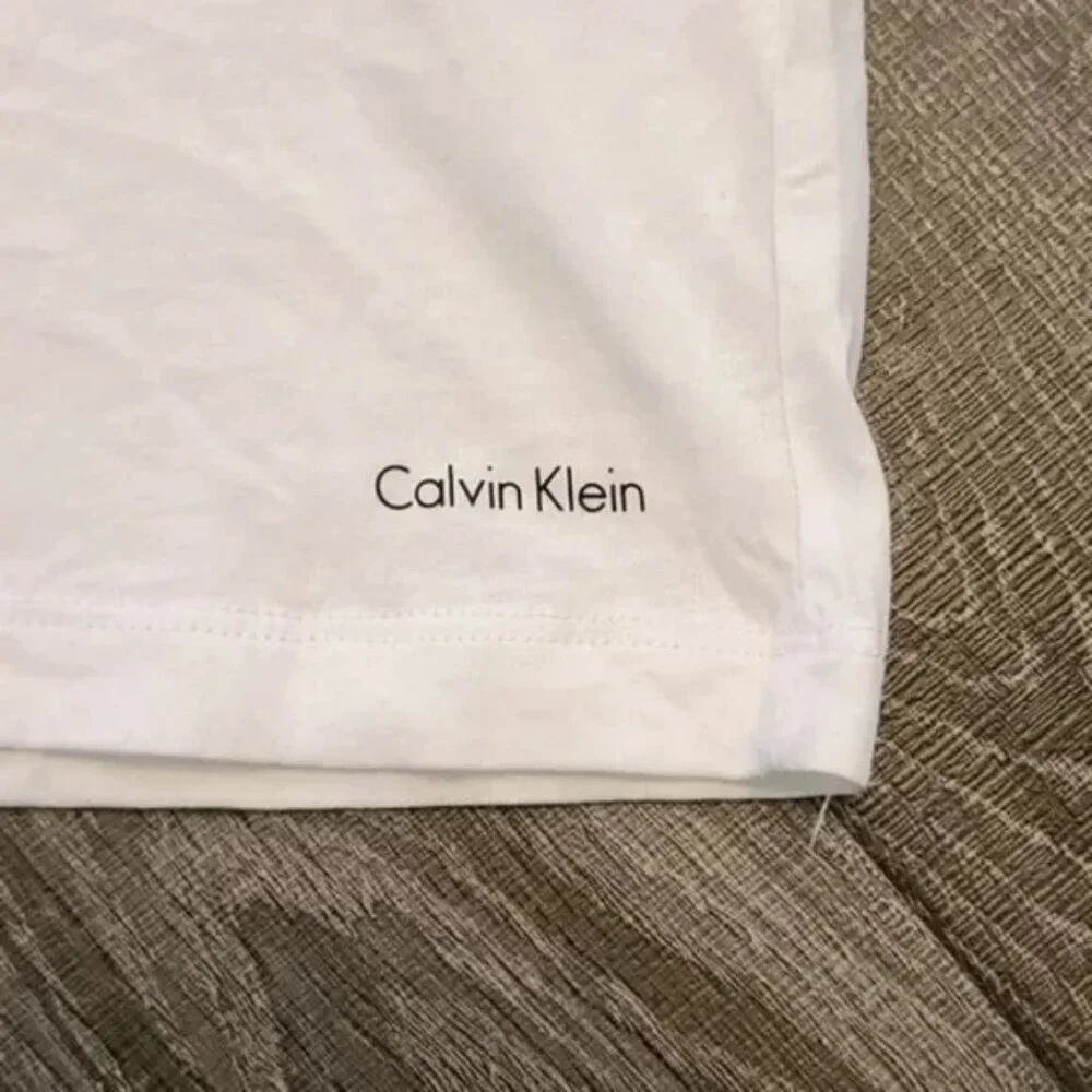 Calvin Klein calvin klein